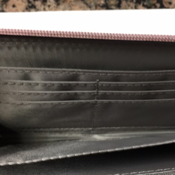 Nicole Miller wallet mauve - Picture 8 of 11